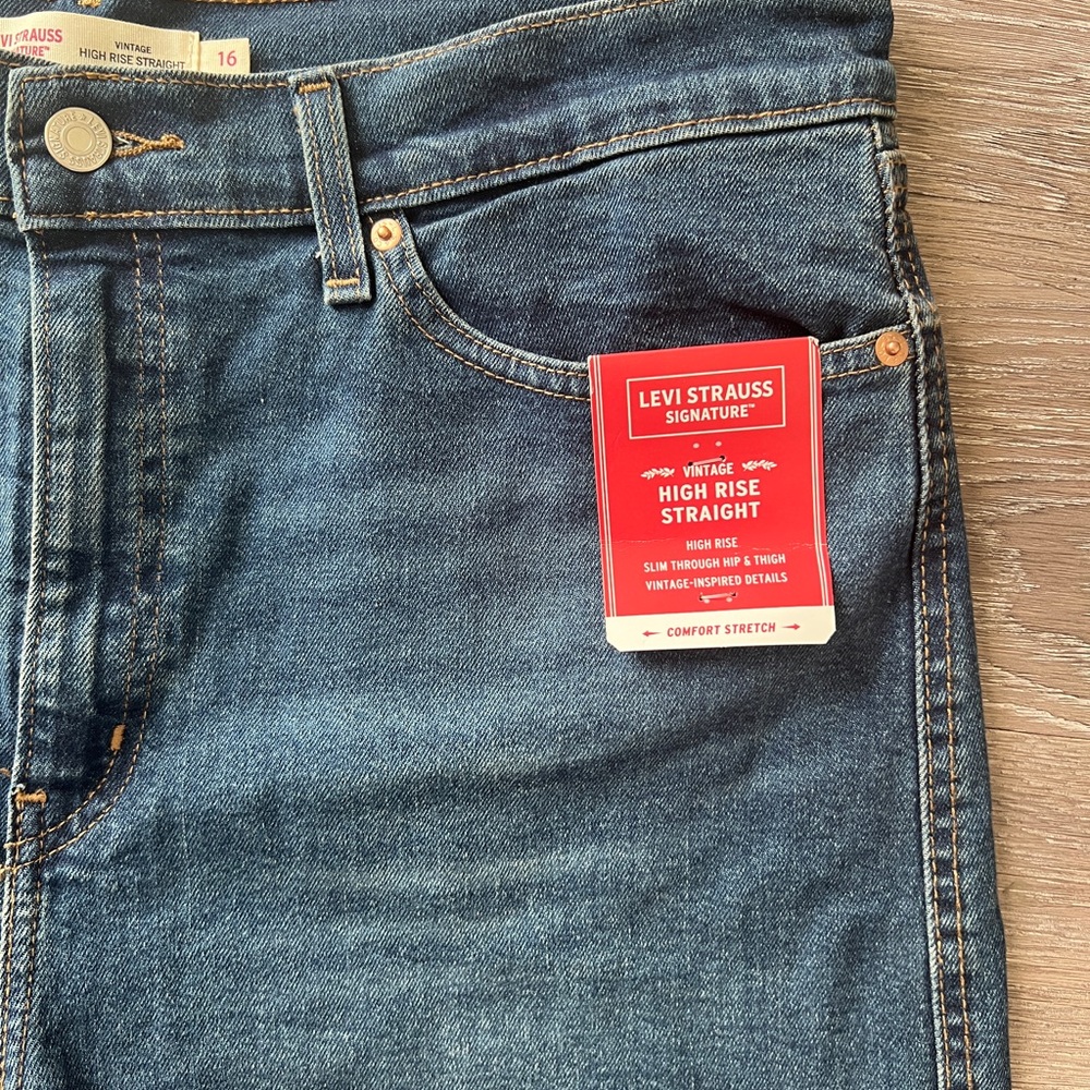 NWT Levi Strauss Signature High Rise Straight Jeans Size 16 W33 Comfort Stretch - Picture 3 of 12